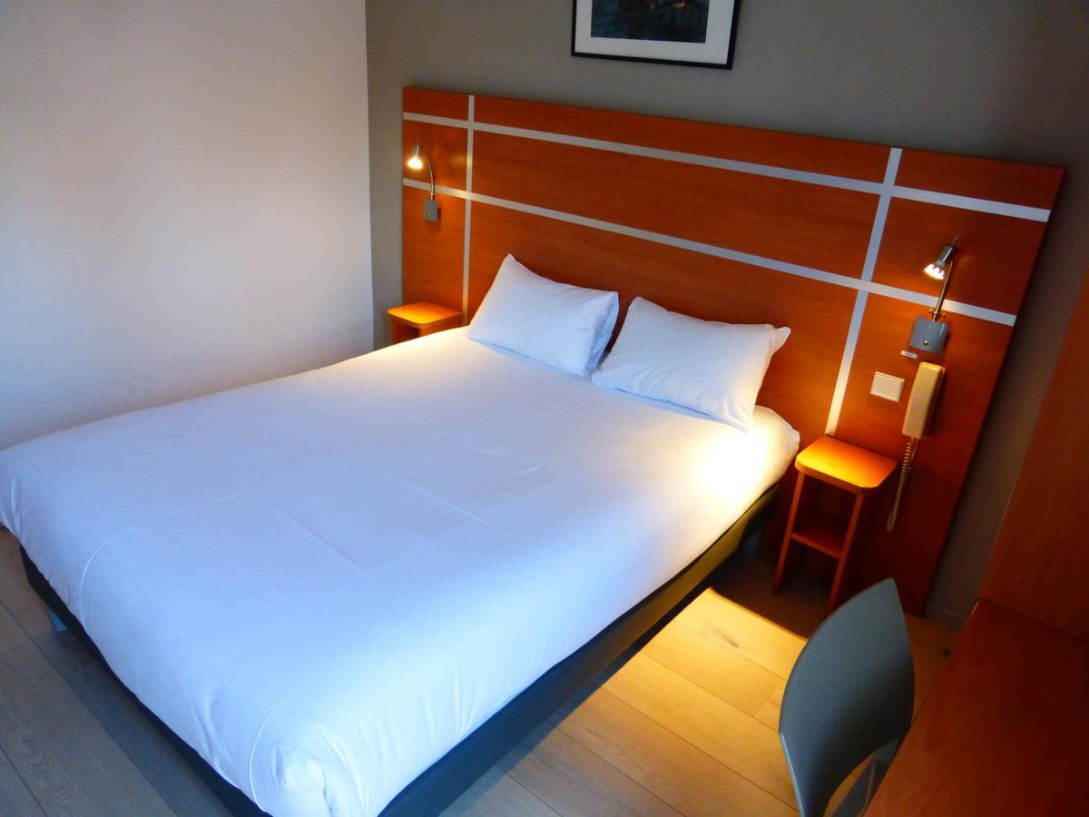 Hotel & Restaurant Heliotel مونْفيرييي سور لي المظهر الخارجي الصورة